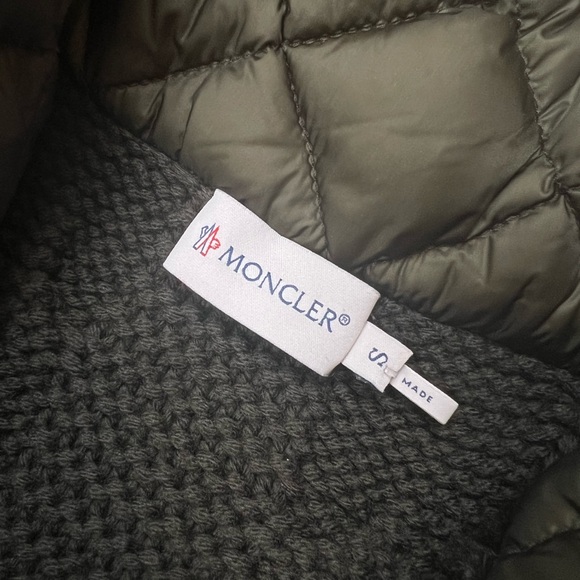 💚MONCLER💚Virgin Wool Turtleneck Quilted Cardigan - Picture 3 of 13